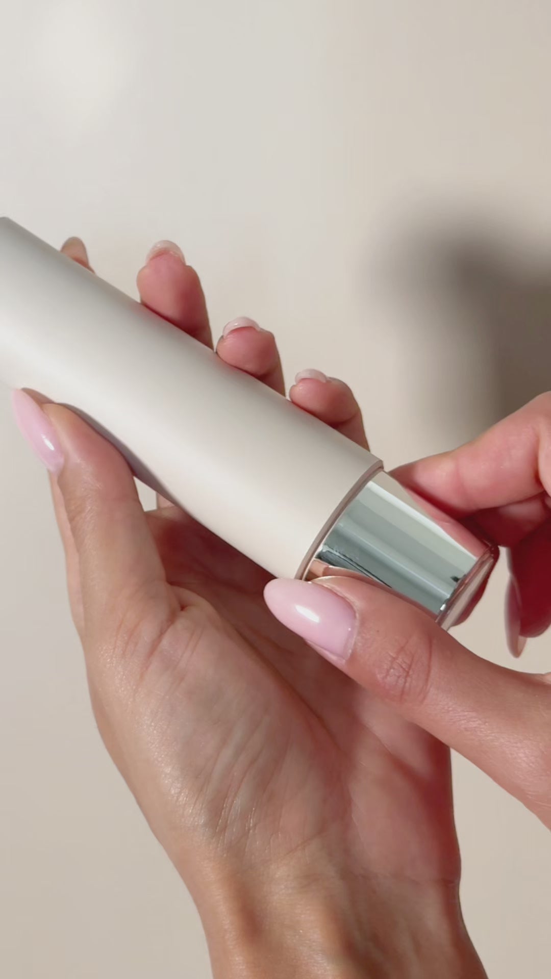Blyss Lila – RF, EMS & Photon Eye Revitalizer